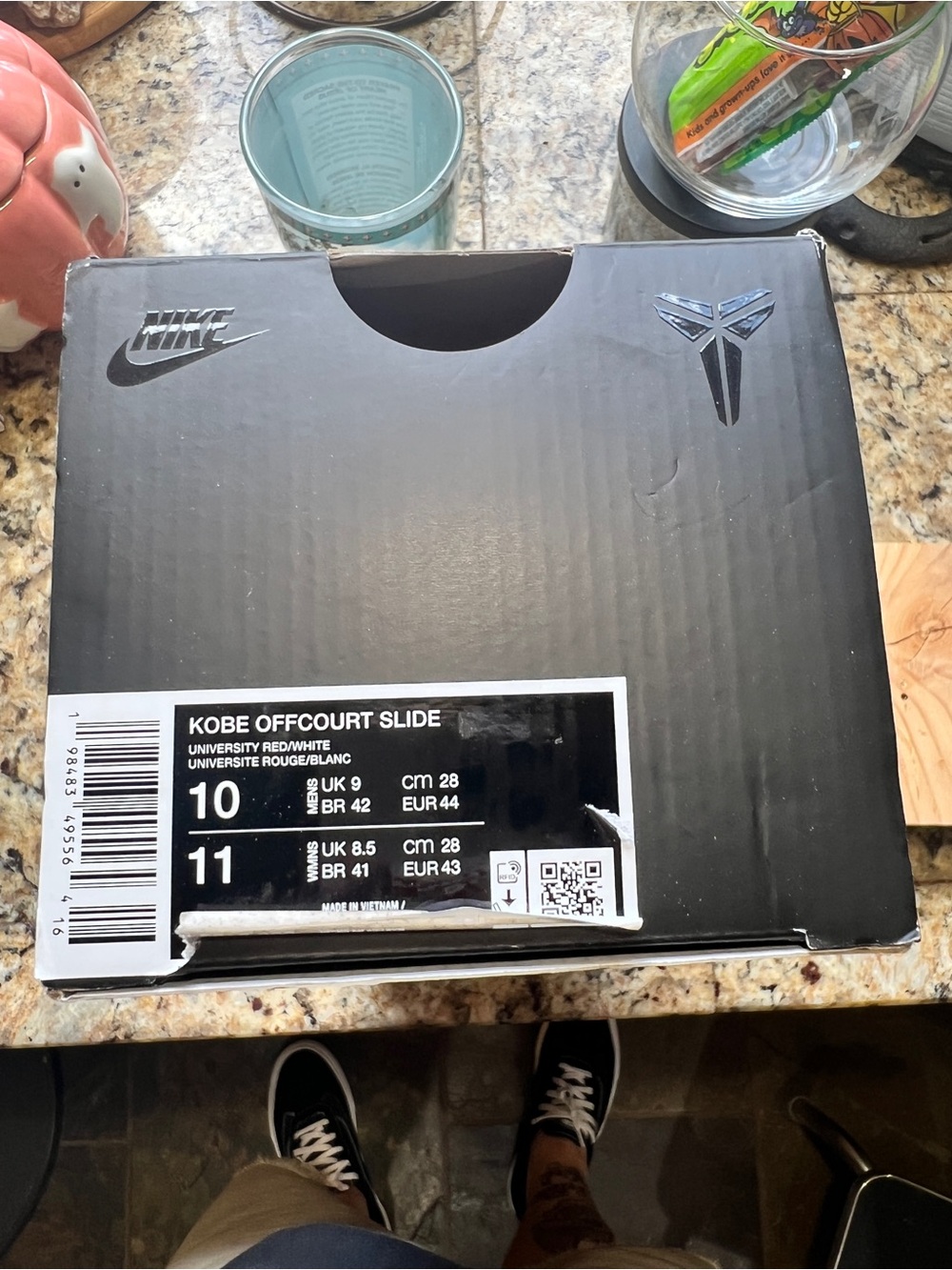 Nike Kobe Offcourt Slide Box in Black with White Label (Like New)
